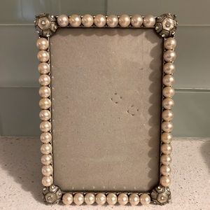 Romantic vintage style frame